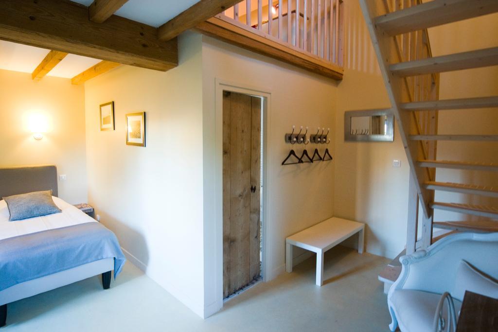 B&B La Cerisaie Francheleins Phòng bức ảnh