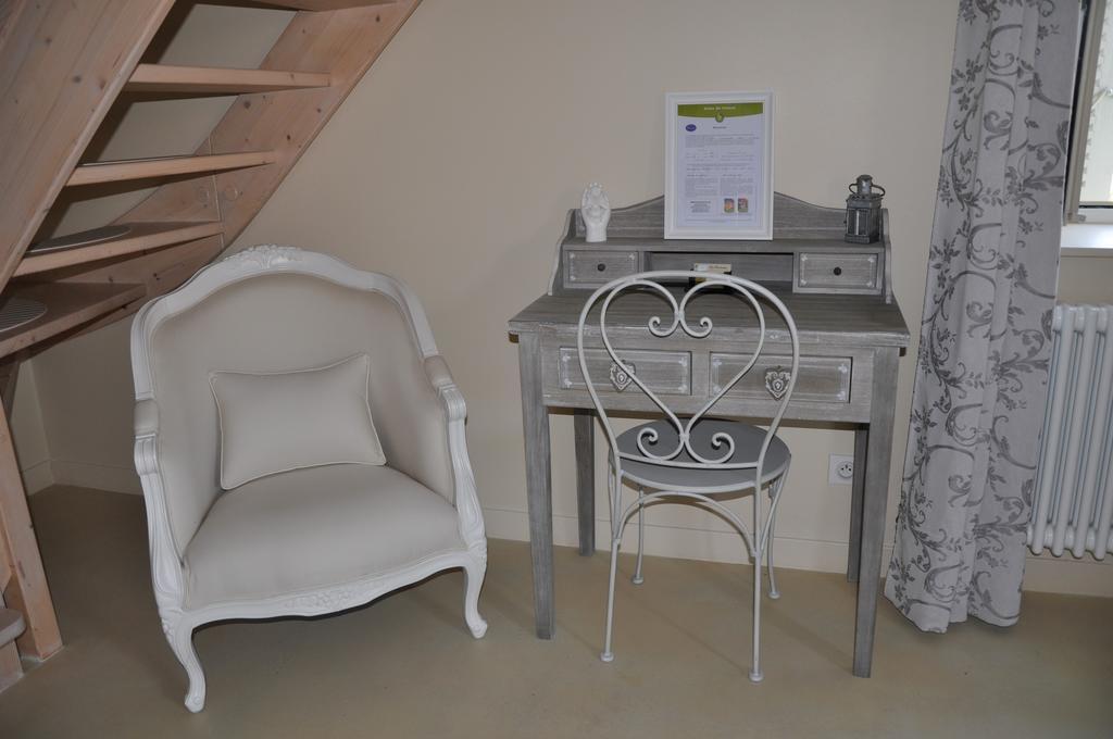 B&B La Cerisaie Francheleins Phòng bức ảnh