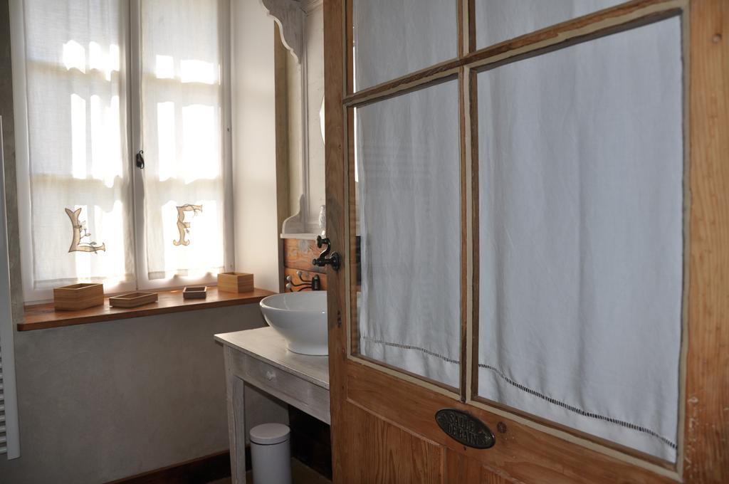 B&B La Cerisaie Francheleins Phòng bức ảnh